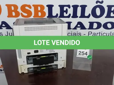 LOTE 254 - 01 IMPRESSORA MODELO MS610DN MARCA LEXMARK. (NO ESTADO) ATENÇÃO! FAZER A VISITAÇÃO ANTES DE ARREMATAR, NÃO SABEMOS SE FUNCIONA. LEILÃO NÃO TEM GARANTIA E NEM DEVOLUÇÃO, SUJEITO A POSSÍVEIS AVARIAS VISÍVEIS/OCULTAS E/OU AUSÊNCIA DE COMPONENTES.