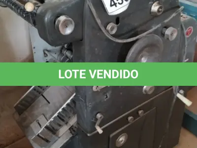 LOTE 456 - 01 MÁQUINA IMPRESSORA OFFSET. (NO ESTADO) ATENÇÃO! FAZER A VISITAÇÃO ANTES DE ARREMATAR, NÃO SABEMOS SE FUNCIONA, LEILÃO NÃO TEM GARANTIA E NEM DEVOLUÇÃO, SUJEITO A POSSÍVEIS AVARIAS VISÍVEIS/OCULTAS E/OU AUSÊNCIA DE COMPONENTES.