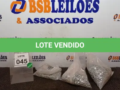 LOTE 045 - 01 LOTE COM PARAFUSOS DIVERSOS. (NO ESTADO) ATENÇÃO! FAZER A VISITAÇÃO ANTES DE ARREMATAR, NÃO SABEMOS SE FUNCIONA, LEILÃO NÃO TEM GARANTIA E NEM DEVOLUÇÃO, SUJEITO A POSSÍVEIS AVARIAS VISÍVEIS/OCULTAS E/OU AUSÊNCIA DE COMPONENTES.