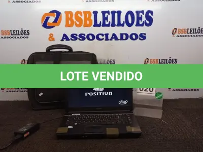LOTE 020 - 01 NOTEBOOK COM FONTE E BOLSA MARCA POSITIVO. (NO ESTADO) ATENÇÃO! FAZER A VISITAÇÃO ANTES DE ARREMATAR, NÃO SABEMOS SE FUNCIONA, LEILÃO NÃO TEM GARANTIA E NEM DEVOLUÇÃO, SUJEITO A POSSÍVEIS AVARIAS VISÍVEIS/OCULTAS E/OU AUSÊNCIA DE COMPONENTES.