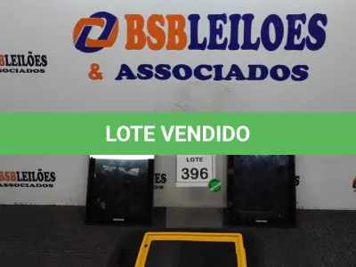 LOTE 396 - 02 TABLETS MARCA POSITIVO. (NO ESTADO) ATENÇÃO! FAZER A VISITAÇÃO ANTES DE ARREMATAR, NÃO SABEMOS SE FUNCIONA, LEILÃO NÃO TEM GARANTIA E NEM DEVOLUÇÃO, SUJEITO A POSSÍVEIS AVARIAS VISÍVEIS/OCULTAS E/OU AUSÊNCIA DE COMPONENTES.