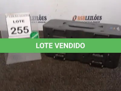 LOTE 255 - 01 CARREGADOR DE BATERIAS SONY BC-M150. (NO ESTADO) ATENÇÃO! FAZER A VISITAÇÃO ANTES DE ARREMATAR, NÃO SABEMOS SE FUNCIONA, LEILÃO NÃO TEM GARANTIA E NEM DEVOLUÇÃO, SUJEITO A POSSÍVEIS AVARIAS VISÍVEIS/OCULTAS E/OU AUSÊNCIA DE COMPONENTES.