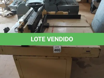 LOTE 460 - 01 GUILHOTINA DE PAPEL INDUSTRIAL MARCA TESSOR GT70. (NO ESTADO) ATENÇÃO! FAZER A VISITAÇÃO ANTES DE ARREMATAR, NÃO SABEMOS SE FUNCIONA, LEILÃO NÃO TEM GARANTIA E NEM DEVOLUÇÃO, SUJEITO A POSSÍVEIS AVARIAS VISÍVEIS/OCULTAS E/OU AUSÊNCIA DE COMPONENTES.