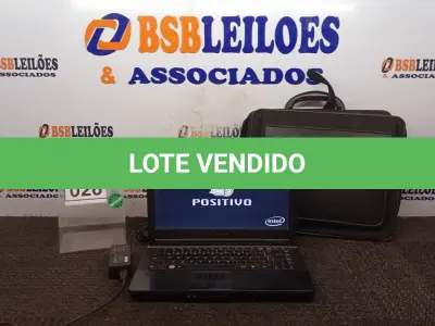 LOTE 026 - 01 NOTEBOOK COM FONTE E BOLSA MARCA POSITIVO. (NO ESTADO) ATENÇÃO! FAZER A VISITAÇÃO ANTES DE ARREMATAR, NÃO SABEMOS SE FUNCIONA, LEILÃO NÃO TEM GARANTIA E NEM DEVOLUÇÃO, SUJEITO A POSSÍVEIS AVARIAS VISÍVEIS/OCULTAS E/OU AUSÊNCIA DE COMPONENTES.