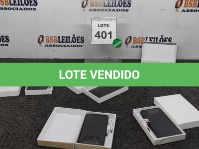LOTE 401 - 05 BATERIAS EXTERNAS. (NO ESTADO) ATENÇÃO! FAZER A VISITAÇÃO ANTES DE ARREMATAR, NÃO SABEMOS SE FUNCIONA. LEILÃO NÃO TEM GARANTIA E NEM DEVOLUÇÃO, SUJEITO A POSSÍVEIS AVARIAS VISÍVEIS/OCULTAS E/OU AUSÊNCIA DE COMPONENTES.