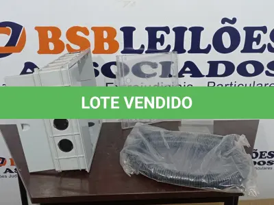 LOTE 109 - 01 CAIXA PLÁSTICA PARA UNIDADE DE MEDIÇÃO DE ÁGUA. (NO ESTADO) ATENÇÃO! FAZER A VISITAÇÃO ANTES DE ARREMATAR, NÃO SABEMOS SE FUNCIONA, LEILÃO NÃO TEM GARANTIA E NEM DEVOLUÇÃO, SUJEITO A POSSÍVEIS AVARIAS VISÍVEIS/OCULTAS E/OU AUSÊNCIA DE COMPONENTES.