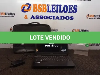 LOTE 037 - 01 NOTEBOOK COM FONTE E BOLSA MARCA POSITIVO. (NO ESTADO) ATENÇÃO! FAZER A VISITAÇÃO ANTES DE ARREMATAR, NÃO SABEMOS SE FUNCIONA, LEILÃO NÃO TEM GARANTIA E NEM DEVOLUÇÃO, SUJEITO A POSSÍVEIS AVARIAS VISÍVEIS/OCULTAS E/OU AUSÊNCIA DE COMPONENTES.