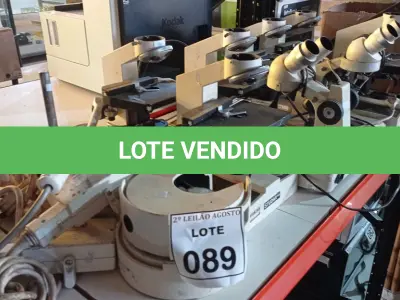 LOTE 089 - 09 MICROSCÓPIOS PARA RETIRADA DE PEÇAS. (NO ESTADO) ATENÇÃO! FAZER A VISITAÇÃO ANTES DE ARREMATAR, NÃO SABEMOS SE FUNCIONA, LEILÃO NÃO TEM GARANTIA E NEM DEVOLUÇÃO, SUJEITO A POSSÍVEIS AVARIAS VISÍVEIS/OCULTAS E/OU AUSÊNCIA DE COMPONENTES.