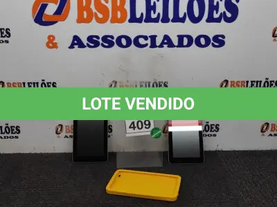 LOTE 409 - 02 TABLETS MARCA CCE. (NO ESTADO) ATENÇÃO! FAZER A VISITAÇÃO ANTES DE ARREMATAR, NÃO SABEMOS SE FUNCIONA. LEILÃO NÃO TEM GARANTIA E NEM DEVOLUÇÃO, SUJEITO A POSSÍVEIS AVARIAS VISÍVEIS/OCULTAS E/OU AUSÊNCIA DE COMPONENTES.