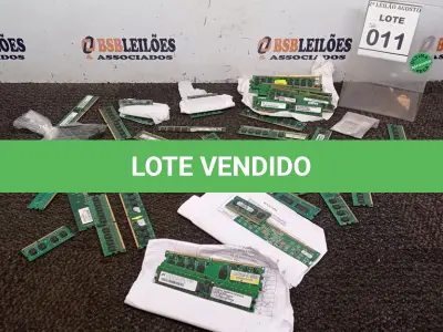 LOTE 011 - 01 LOTE GRANDE QUANTIDADE DE MEMORIAS PARA PC E NOTEBOOKS. (NO ESTADO) ATENÇÃO! FAZER A VISITAÇÃO ANTES DE ARREMATAR, NÃO SABEMOS SE FUNCIONA, LEILÃO NÃO TEM GARANTIA E NEM DEVOLUÇÃO, SUJEITO A POSSÍVEIS AVARIAS VISÍVEIS/OCULTAS E/OU AUSÊNCIA DE COMPONENTES.