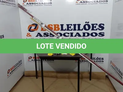 LOTE 067 - 03 VARÕES PARA CORTINA E VÁRIOS ACESSÓRIOS. (NO ESTADO) ATENÇÃO! FAZER A VISITAÇÃO ANTES DE ARREMATAR, NÃO SABEMOS SE FUNCIONA, LEILÃO NÃO TEM GARANTIA E NEM DEVOLUÇÃO, SUJEITO A POSSÍVEIS AVARIAS VISÍVEIS/OCULTAS E/OU AUSÊNCIA DE COMPONENTES.