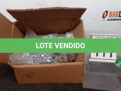 LOTE 111 - 01 LOTE COM GRANDE QUANTIDADE DE PARAFUSOS E PORCAS. (NO ESTADO) ATENÇÃO! FAZER A VISITAÇÃO ANTES DE ARREMATAR, NÃO SABEMOS SE FUNCIONA, LEILÃO NÃO TEM GARANTIA E NEM DEVOLUÇÃO, SUJEITO A POSSÍVEIS AVARIAS VISÍVEIS/OCULTAS E/OU AUSÊNCIA DE COMPONENTES.