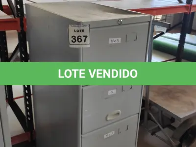 LOTE 367 - 01 ARQUIVO DE AÇO COM 04 GAVETAS. (NO ESTADO) ATENÇÃO! FAZER A VISITAÇÃO ANTES DE ARREMATAR, NÃO SABEMOS SE FUNCIONA, LEILÃO NÃO TEM GARANTIA E NEM DEVOLUÇÃO, SUJEITO A POSSÍVEIS AVARIAS VISÍVEIS/OCULTAS E/OU AUSÊNCIA DE COMPONENTES.