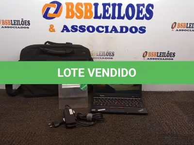 LOTE 050 - 01 NOTEBOOK COM FONTE E BOLSA MARCA LENOVO. (NO ESTADO) ATENÇÃO! FAZER A VISITAÇÃO ANTES DE ARREMATAR, NÃO SABEMOS SE FUNCIONA, LEILÃO NÃO TEM GARANTIA E NEM DEVOLUÇÃO, SUJEITO A POSSÍVEIS AVARIAS VISÍVEIS/OCULTAS E/OU AUSÊNCIA DE COMPONENTES.