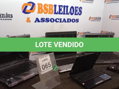 LOTE 065 - 03 NOTEBOOKS MARCA TOSHIBA E 01 NETBOOK MARCA ASUS. (NO ESTADO) ATENÇÃO! FAZER A VISITAÇÃO ANTES DE ARREMATAR, NÃO SABEMOS SE FUNCIONA, LEILÃO NÃO TEM GARANTIA E NEM DEVOLUÇÃO, SUJEITO A POSSÍVEIS AVARIAS VISÍVEIS/OCULTAS E/OU AUSÊNCIA DE COMPONENTES.