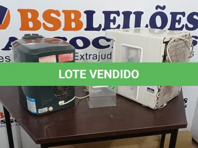 LOTE 084 - 02 PURIFICADORES DE ÁGUA SENDO 01 MARCA PHILCO E 01 MARCA SOFT. (NO ESTADO) ATENÇÃO! FAZER A VISITAÇÃO ANTES DE ARREMATAR, NÃO SABEMOS SE FUNCIONA. LEILÃO NÃO TEM GARANTIA E NEM DEVOLUÇÃO, SUJEITO A POSSÍVEIS AVARIAS VISÍVEIS/OCULTAS E/OU AUSÊNCIA DE COMPONENTES.
