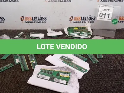 LOTE 011 - 01 LOTE GRANDE QUANTIDADE DE MEMORIAS PARA PC E NOTEBOOKS. (NO ESTADO) ATENÇÃO! FAZER A VISITAÇÃO ANTES DE ARREMATAR, NÃO SABEMOS SE FUNCIONA, LEILÃO NÃO TEM GARANTIA E NEM DEVOLUÇÃO, SUJEITO A POSSÍVEIS AVARIAS VISÍVEIS/OCULTAS E/OU AUSÊNCIA DE COMPONENTES.