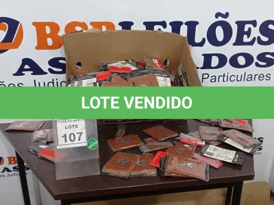 LOTE 107 - 01 LOTE COM GRANDES QUANTIDADES DE NÚMEROS RESIDENCIAIS TAMANHOS DIVERSOS. (NO ESTADO) ATENÇÃO! FAZER A VISITAÇÃO ANTES DE ARREMATAR, NÃO SABEMOS SE FUNCIONA, LEILÃO NÃO TEM GARANTIA E NEM DEVOLUÇÃO, SUJEITO A POSSÍVEIS AVARIAS VISÍVEIS/OCULTAS E/OU AUSÊNCIA DE COMPONENTES.