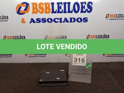 LOTE 316 - 01 MINI PC HP ELITEDESK 705. (NO ESTADO) ATENÇÃO! FAZER A VISITAÇÃO ANTES DE ARREMATAR, NÃO SABEMOS SE FUNCIONA. LEILÃO NÃO TEM GARANTIA E NEM DEVOLUÇÃO, SUJEITO A POSSÍVEIS AVARIAS VISÍVEIS/OCULTAS E/OU AUSÊNCIA DE COMPONENTES.