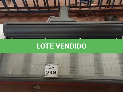 LOTE 249 - 01 REFLETOR LED PARA QUADRA. (NO ESTADO) ATENÇÃO! FAZER A VISITAÇÃO ANTES DE ARREMATAR, NÃO SABEMOS SE FUNCIONA. LEILÃO NÃO TEM GARANTIA E NEM DEVOLUÇÃO, SUJEITO A POSSÍVEIS AVARIAS VISÍVEIS/OCULTAS E/OU AUSÊNCIA DE COMPONENTES.