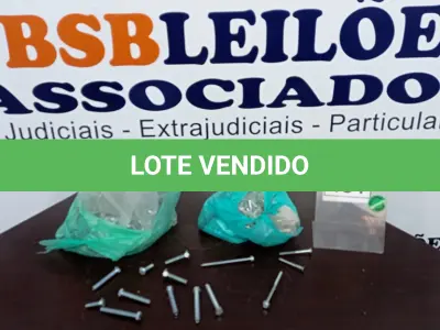 LOTE 184 - 01 LOTE COM GRANDE QUANTIDADE DE PARAFUSOS E PORCAS. (NO ESTADO) ATENÇÃO! FAZER A VISITAÇÃO ANTES DE ARREMATAR, NÃO SABEMOS SE FUNCIONA, LEILÃO NÃO TEM GARANTIA E NEM DEVOLUÇÃO, SUJEITO A POSSÍVEIS AVARIAS VISÍVEIS/OCULTAS E/OU AUSÊNCIA DE COMPONENTES.