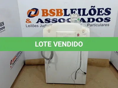 LOTE 214 - 01 MÁQUINA DE LAVAR DE 15,1KG 220V MARCA GE. (NO ESTADO) ATENÇÃO! FAZER A VISITAÇÃO ANTES DE ARREMATAR, NÃO SABEMOS SE FUNCIONA. LEILÃO NÃO TEM GARANTIA E NEM DEVOLUÇÃO, SUJEITO A POSSÍVEIS AVARIAS VISÍVEIS/OCULTAS E/OU AUSÊNCIA DE COMPONENTES.
