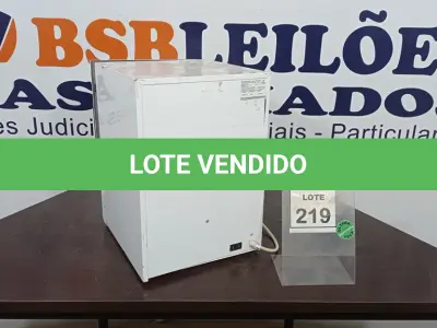 LOTE 219 - 01 ESTUFA PARA ESTERILIZAÇÃO E SECAGEM. (NO ESTADO) ATENÇÃO! FAZER A VISITAÇÃO ANTES DE ARREMATAR, NÃO SABEMOS SE FUNCIONA, LEILÃO NÃO TEM GARANTIA E NEM DEVOLUÇÃO, SUJEITO A POSSÍVEIS AVARIAS VISÍVEIS/OCULTAS E/OU AUSÊNCIA DE COMPONENTES.
