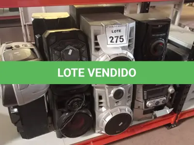 LOTE 275 - 03 APARELHOS DE SOM E 07 CAIXAS DE SOM MARCAS E MODELOS DIVERSOS. (NO ESTADO) ATENÇÃO! FAZER A VISITAÇÃO ANTES DE ARREMATAR, NÃO SABEMOS SE FUNCIONA. LEILÃO NÃO TEM GARANTIA E NEM DEVOLUÇÃO, SUJEITO A POSSÍVEIS AVARIAS VISÍVEIS/OCULTAS E/OU AUSÊNCIA DE COMPONENTES.