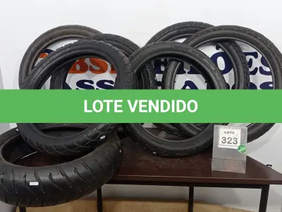 LOTE 323 - 07 PNEUS DE MOTO TAMANHOS DIVRSOS. (NO ESTADO) ATENÇÃO! FAZER A VISITAÇÃO ANTES DE ARREMATAR, NÃO SABEMOS SE FUNCIONA. LEILÃO NÃO TEM GARANTIA E NEM DEVOLUÇÃO, SUJEITO A POSSÍVEIS AVARIAS VISÍVEIS/OCULTAS E/OU AUSÊNCIA DE COMPONENTES.