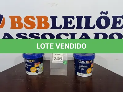 LOTE 246 - 02 GALÕES DE TINTA DE 3,6L AMARELO SOL MARCA QUALITEX. (NOVO) (NO ESTADO) ATENÇÃO! FAZER A VISITAÇÃO ANTES DE ARREMATAR, NÃO SABEMOS SE FUNCIONA. LEILÃO NÃO TEM GARANTIA E NEM DEVOLUÇÃO, SUJEITO A POSSÍVEIS AVARIAS VISÍVEIS/OCULTAS E/OU AUSÊNCIA DE COMPONENTES.