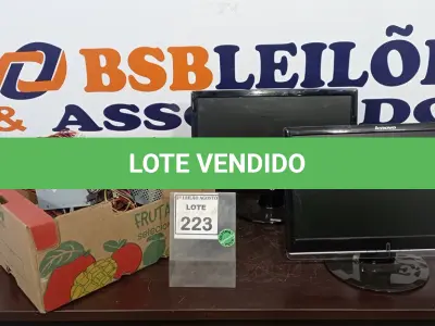 LOTE 223 - 09 FONTES PARA PC E 02 MONITORES. (NO ESTADO) ATENÇÃO! FAZER A VISITAÇÃO ANTES DE ARREMATAR, NÃO SABEMOS SE FUNCIONA. LEILÃO NÃO TEM GARANTIA E NEM DEVOLUÇÃO, SUJEITO A POSSÍVEIS AVARIAS VISÍVEIS/OCULTAS E/OU AUSÊNCIA DE COMPONENTES.