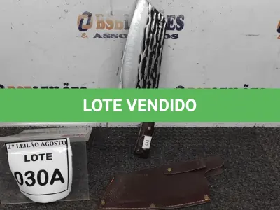 LOTE 030 - 01 CUTELO  IMPORTADA AÇO INOXIDÁVEL CABO EM MADEIRA  FULL TANG BAINHA DE NAPA  TAMANHO TOTAL 30CM PESO 318G JÁ. (NO ESTADO) ATENÇÃO! FAZER A VISITAÇÃO ANTES DE ARREMATAR, NÃO SABEMOS SE FUNCIONA. LEILÃO NÃO TEM GARANTIA E NEM DEVOLUÇÃO, SUJEITO A POSSÍVEIS AVARIAS VISÍVEIS/OCULTAS E/OU AUSÊNCIA DE COMPONENTES.