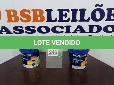 LOTE 246 - 02 GALÕES DE TINTA DE 3,6L AMARELO SOL MARCA QUALITEX. (NOVO) (NO ESTADO) ATENÇÃO! FAZER A VISITAÇÃO ANTES DE ARREMATAR, NÃO SABEMOS SE FUNCIONA. LEILÃO NÃO TEM GARANTIA E NEM DEVOLUÇÃO, SUJEITO A POSSÍVEIS AVARIAS VISÍVEIS/OCULTAS E/OU AUSÊNCIA DE COMPONENTES.