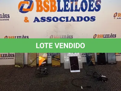 LOTE 181 - 08 CELULARES MARCA POSITIVO E 02 CARREGADORES. (NO ESTADO) ATENÇÃO! FAZER A VISITAÇÃO ANTES DE ARREMATAR, NÃO SABEMOS SE FUNCIONA, LEILÃO NÃO TEM GARANTIA E NEM DEVOLUÇÃO, SUJEITO A POSSÍVEIS AVARIAS VISÍVEIS/OCULTAS E/OU AUSÊNCIA DE COMPONENTES.