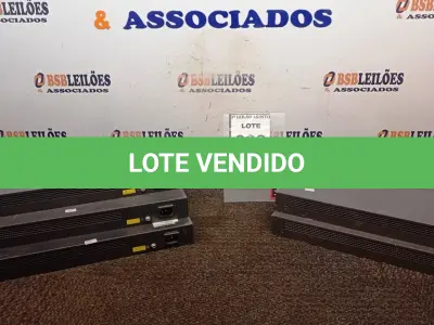 LOTE 008 - 05 SWITCH’S 24 PORTAS MARCA HP. (NO ESTADO) ATENÇÃO! FAZER A VISITAÇÃO ANTES DE ARREMATAR, NÃO SABEMOS SE FUNCIONA, LEILÃO NÃO TEM GARANTIA E NEM DEVOLUÇÃO, SUJEITO A POSSÍVEIS AVARIAS VISÍVEIS/OCULTAS E/OU AUSÊNCIA DE COMPONENTES.