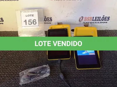 LOTE 156 - 02 TABLETS MARCA CCE. (NO ESTADO) ATENÇÃO! FAZER A VISITAÇÃO ANTES DE ARREMATAR, NÃO SABEMOS SE FUNCIONA, LEILÃO NÃO TEM GARANTIA E NEM DEVOLUÇÃO, SUJEITO A POSSÍVEIS AVARIAS VISÍVEIS/OCULTAS E/OU AUSÊNCIA DE COMPONENTES.