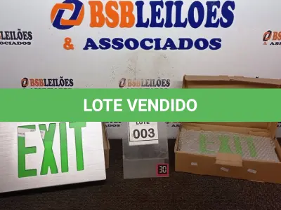 LOTE 003 - 02 PLACAS LUMINOSAS EXIT. (NO ESTADO) ATENÇÃO! FAZER A VISITAÇÃO ANTES DE ARREMATAR, NÃO SABEMOS SE FUNCIONA, LEILÃO NÃO TEM GARANTIA E NEM DEVOLUÇÃO, SUJEITO A POSSÍVEIS AVARIAS VISÍVEIS/OCULTAS E/OU AUSÊNCIA DE COMPONENTES.