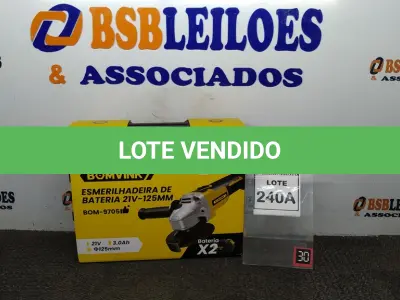 LOTE 240 - 01 ESMERILHADEIRA COM DUAS BATERIAS 21V 3.0AH 125MM (NO ESTADO) ATENÇÃO! FAZER A VISITAÇÃO ANTES DE ARREMATAR, NÃO SABEMOS SE FUNCIONA. LEILÃO NÃO TEM GARANTIA E NEM DEVOLUÇÃO, SUJEITO A POSSÍVEIS AVARIAS VISÍVEIS/OCULTAS E/OU AUSÊNCIA DE COMPONENTES.