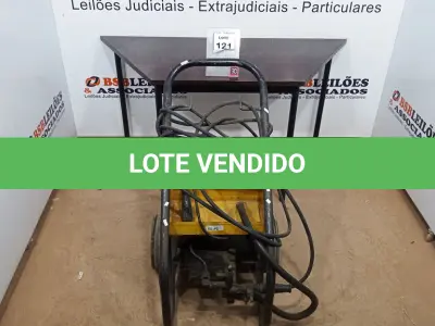 LOTE 121 - 01 LAVADORA DE ALTA PRESSÃO. (NO ESTADO) ATENÇÃO! FAZER A VISITAÇÃO ANTES DE ARREMATAR, NÃO SABEMOS SE FUNCIONA, LEILÃO NÃO TEM GARANTIA E NEM DEVOLUÇÃO, SUJEITO A POSSÍVEIS AVARIAS VISÍVEIS/OCULTAS E/OU AUSÊNCIA DE COMPONENTES.