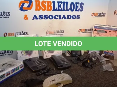LOTE 210 - 04 MICROFONES PARA SEMINÁRIO, 02 GPS E 02 APARELHOS DE TELEFONE COM FIO. (NO ESTADO) ATENÇÃO! FAZER A VISITAÇÃO ANTES DE ARREMATAR, NÃO SABEMOS SE FUNCIONA, LEILÃO NÃO TEM GARANTIA E NEM DEVOLUÇÃO, SUJEITO A POSSÍVEIS AVARIAS VISÍVEIS/OCULTAS E/OU AUSÊNCIA DE COMPONENTES.