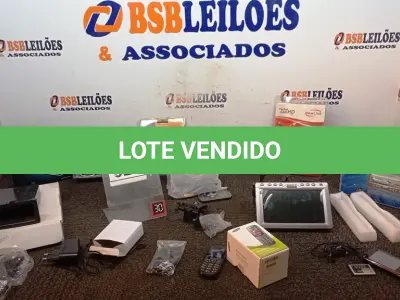 LOTE 028 - 01 VIVA-VOZ, 02 CELULARES MODELOS DIVERSOS, 01 TV MONITOR LCD 7’’, 01 GAVETA DE SOM AUTOMOTIVO, 01 ORGANIZADOR DE DADOS 01 POCKET CAM HD E 01 SUPORTE PARA CELULAR. (NO ESTADO) ATENÇÃO! FAZER A VISITAÇÃO ANTES DE ARREMATAR, NÃO SABEMOS SE FUNCIONA, LEILÃO NÃO TEM GARANTIA E NEM DEVOLUÇÃO, SUJEITO A POSSÍVEIS AVARIAS VISÍVEIS/OCULTAS E/OU AUSÊNCIA DE COMPONENTES.