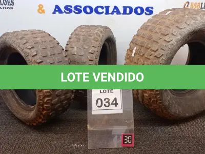 LOTE 034 - 02 PNEUS 14.5 X 6.0-8 E 01 18 X 9.0-8. (NO ESTADO) ATENÇÃO! FAZER A VISITAÇÃO ANTES DE ARREMATAR, NÃO SABEMOS SE FUNCIONA, LEILÃO NÃO TEM GARANTIA E NEM DEVOLUÇÃO, SUJEITO A POSSÍVEIS AVARIAS VISÍVEIS/OCULTAS E/OU AUSÊNCIA DE COMPONENTES.