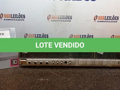LOTE 039 - 01 RECEIVER. (NO ESTADO) ATENÇÃO! FAZER A VISITAÇÃO ANTES DE ARREMATAR, NÃO SABEMOS SE FUNCIONA, LEILÃO NÃO TEM GARANTIA E NEM DEVOLUÇÃO, SUJEITO A POSSÍVEIS AVARIAS VISÍVEIS/OCULTAS E/OU AUSÊNCIA DE COMPONENTES.