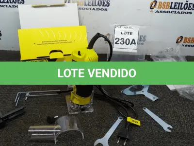 LOTE 230 - 01 TUPIA MANUAL LAMINADORA 220V 600W. (NO ESTADO) ATENÇÃO! FAZER A VISITAÇÃO ANTES DE ARREMATAR, NÃO SABEMOS SE FUNCIONA. LEILÃO NÃO TEM GARANTIA E NEM DEVOLUÇÃO, SUJEITO A POSSÍVEIS AVARIAS VISÍVEIS/OCULTAS E/OU AUSÊNCIA DE COMPONENTES.