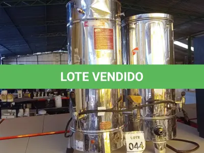 LOTE 044 - 02 CAFETEIRAS INDUSTRIAIS. (NO ESTADO) ATENÇÃO! FAZER A VISITAÇÃO ANTES DE ARREMATAR, NÃO SABEMOS SE FUNCIONA, LEILÃO NÃO TEM GARANTIA E NEM DEVOLUÇÃO, SUJEITO A POSSÍVEIS AVARIAS VISÍVEIS/OCULTAS E/OU AUSÊNCIA DE COMPONENTES.