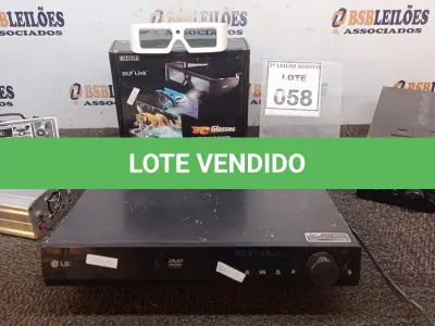 LOTE 058 - 01 APARELHO DE DVD, 01 CD RECEIVER MARCA YAMAHA, 01 RECEPTOR DE TV, 01 RADIO DE CARRO, 01 ÓCULOS 3D, 01 PROJETOR DE LUZES LED E 02 MICROSCÓPIOS INCOMPLETOS. (NO ESTADO) ATENÇÃO! FAZER A VISITAÇÃO ANTES DE ARREMATAR, NÃO SABEMOS SE FUNCIONA, LEILÃO NÃO TEM GARANTIA E NEM DEVOLUÇÃO, SUJEITO A POSSÍVEIS AVARIAS VISÍVEIS/OCULTAS E/OU AUSÊNCIA DE COMPONENTES.