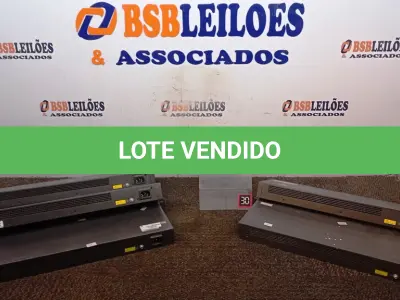 LOTE 008 - 05 SWITCH’S 24 PORTAS MARCA HP. (NO ESTADO) ATENÇÃO! FAZER A VISITAÇÃO ANTES DE ARREMATAR, NÃO SABEMOS SE FUNCIONA, LEILÃO NÃO TEM GARANTIA E NEM DEVOLUÇÃO, SUJEITO A POSSÍVEIS AVARIAS VISÍVEIS/OCULTAS E/OU AUSÊNCIA DE COMPONENTES.