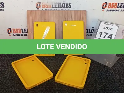 LOTE 174 - 02 TABLETS MARCA CCE. (NO ESTADO) ATENÇÃO! FAZER A VISITAÇÃO ANTES DE ARREMATAR, NÃO SABEMOS SE FUNCIONA, LEILÃO NÃO TEM GARANTIA E NEM DEVOLUÇÃO, SUJEITO A POSSÍVEIS AVARIAS VISÍVEIS/OCULTAS E/OU AUSÊNCIA DE COMPONENTES.