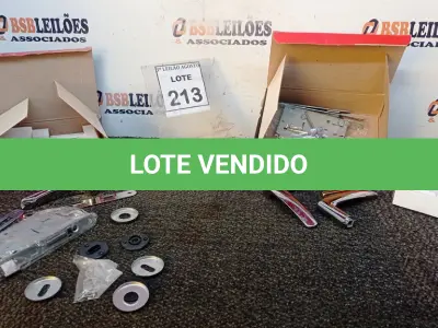 LOTE 213 - 02 FECHADURAS MARCA LA FONTE. (NO ESTADO) ATENÇÃO! FAZER A VISITAÇÃO ANTES DE ARREMATAR, NÃO SABEMOS SE FUNCIONA, LEILÃO NÃO TEM GARANTIA E NEM DEVOLUÇÃO, SUJEITO A POSSÍVEIS AVARIAS VISÍVEIS/OCULTAS E/OU AUSÊNCIA DE COMPONENTES.