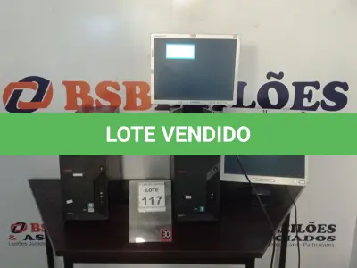 LOTE 117 - 02 CPU MARCA LENOVO E 02 MONITORES MARCAS VARIADAS. (NO ESTADO) ATENÇÃO! FAZER A VISITAÇÃO ANTES DE ARREMATAR, NÃO SABEMOS SE FUNCIONA, LEILÃO NÃO TEM GARANTIA E NEM DEVOLUÇÃO, SUJEITO A POSSÍVEIS AVARIAS VISÍVEIS/OCULTAS E/OU AUSÊNCIA DE COMPONENTES.
